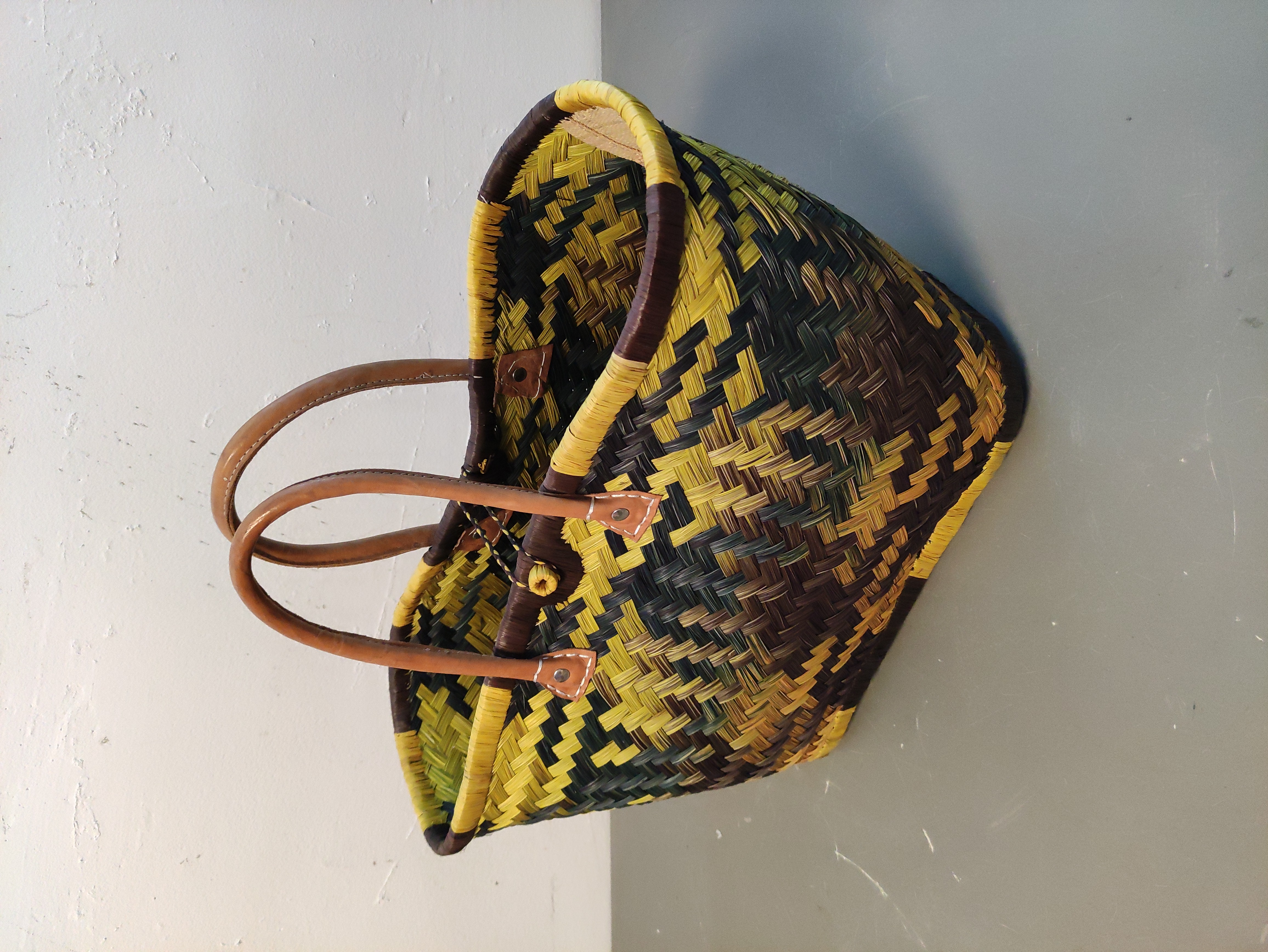 bolsa capazo madagascar africa paja cuero 29x48x30 t8u